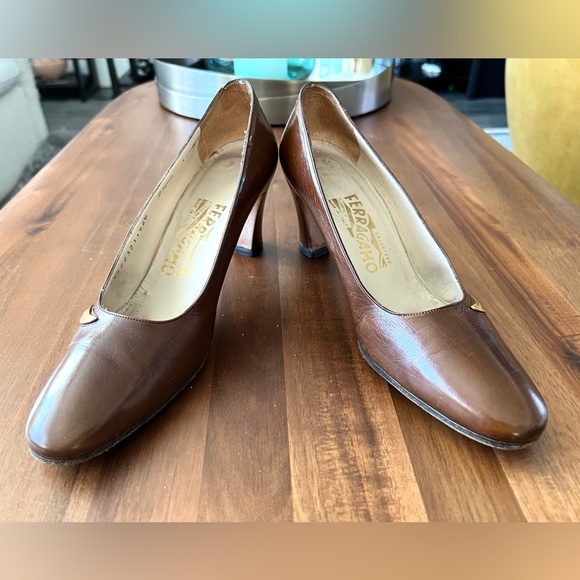 Salvatore Ferragamo Brown Leather Heels - Picture 6 of 10